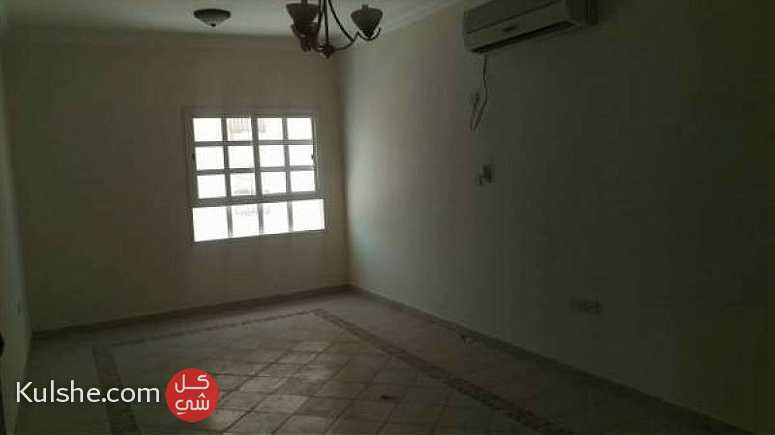 شقة للايجار في الدوحة الجديد ... - Image 1
