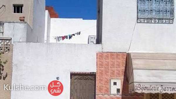 حي ابن خلدون تونس قريب من المترو والمغازة العامة ... - صورة 1