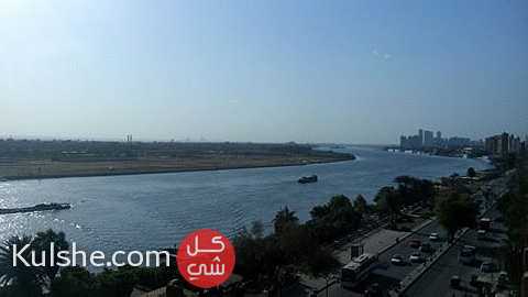 شقه للبيع صف أول بكورنيش المعادى تطل على النيل مباشرة بالتقسيط ... - Image 1