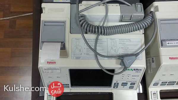 Welch allyn PIC 30 Defibrillator ... - Image 1