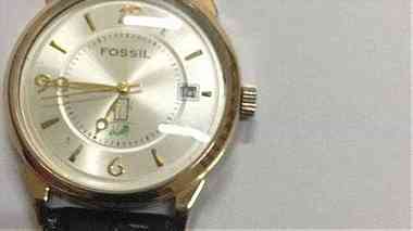 للبيع ساعة FOSSIL أصلية أنيقة