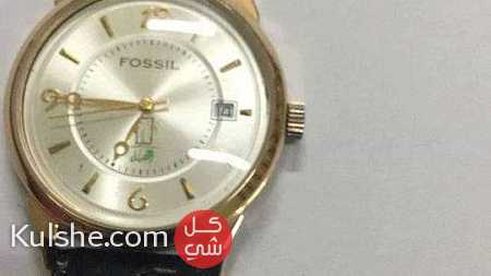 للبيع ساعة FOSSIL أصلية أنيقة - Image 1