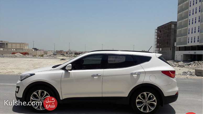 (Hyundai Santa Fe 2015(White - Image 1