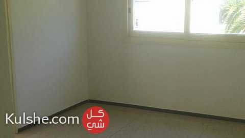 شقة للايجار بحي حسان - Image 1