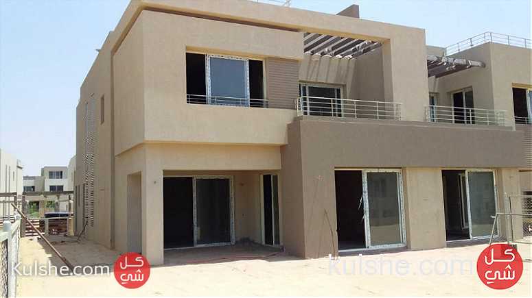 Twin house for sale in palm valley compound - 6 of october - صورة 1
