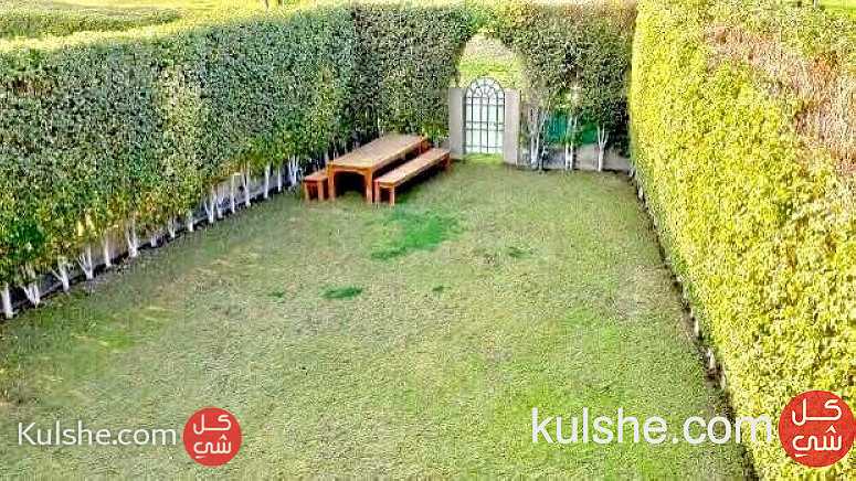 Twin house 220m with garden for rent in El Rabwa - صورة 1
