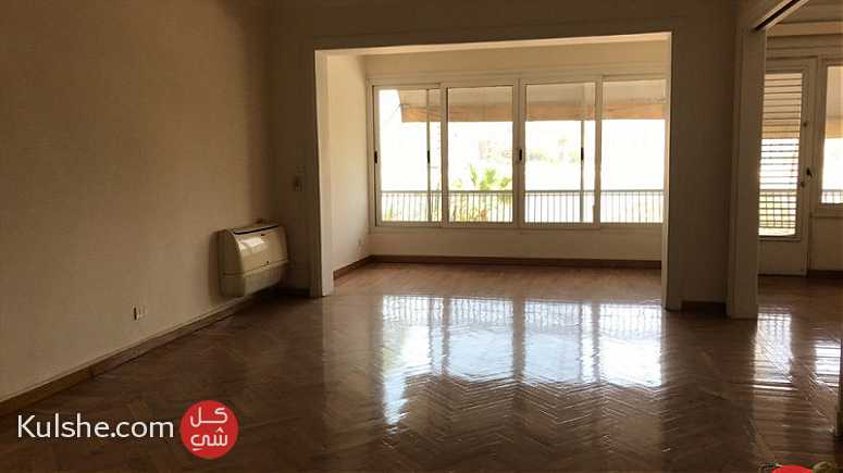 Apartment 150m for rent in Zamalek overlooking Nile - صورة 1