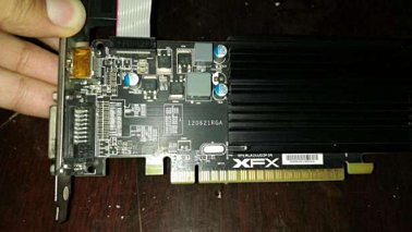 AMD Radeon 6450 - صورة 1