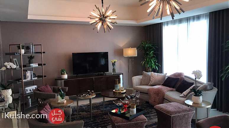 فيلا 3 غرف +غرفة خادمة فى دبى ب مليون و680الف درهم بمقدم 170الف . - Image 1