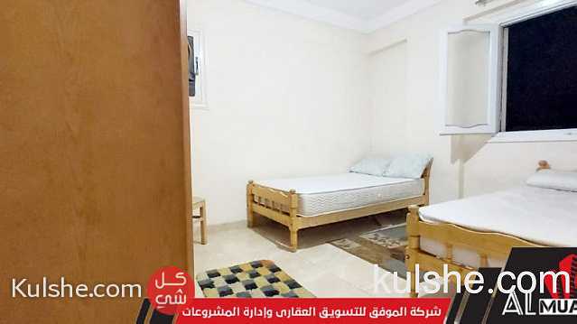 شقه مرخصه للبيع 85م ب كامب شيزار-شارع بورسعيد - Image 1