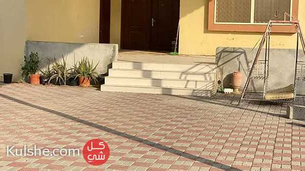 For sale a spacious villa in Falaj Al Mualla Um al-Quwain - صورة 1