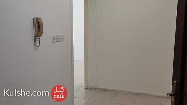 للايجار شقة عوائل غرفتين مكيفة موقع مميز البوادي - Image 1