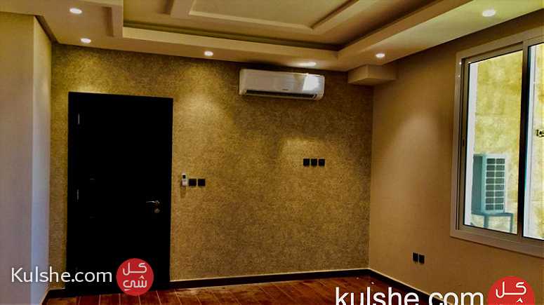 للبيع شقة في برج المسارات جدة - Image 1
