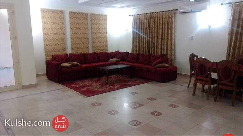 fully furnished villa for rent in compound in busaiteen - Image 1