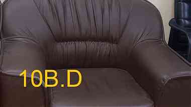 Leazer sofa for sale in Muharraq 2 sofa(*15 B.D)