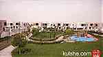 تملك فيلا دورين مع حديقة في الشارقة على بعد 3 كم من الخوانيج في دبي ب  999 - صورة 3