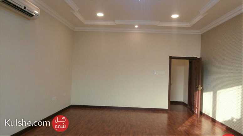 Villa for sale in Sanad - Image 1