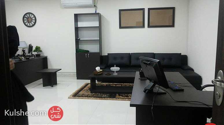 مكتب للبيع او الايجار في رام الله - دوار الساعة - Image 1