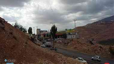 اراضي للبيع في جبة/ طريق عمان جرش - مقابل معصرة جبال جرش