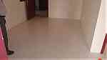 flat for rent in ras ruman near to palace road - صورة 1