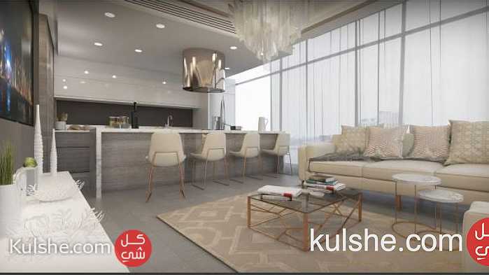 شقة 3 غرف للبيع في دبي قريبة من برج خليفة مساحة كبيرة - صورة 1
