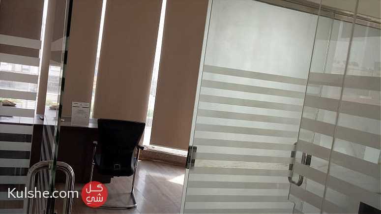 مكتب بموقع مميز للتقبيل في جدة - Image 1