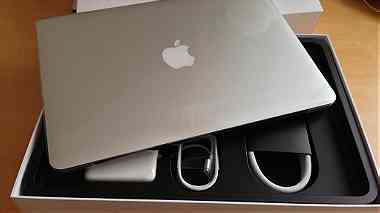 Apple MacBook Pro MLUQ2LLA 13-Inch Laptop