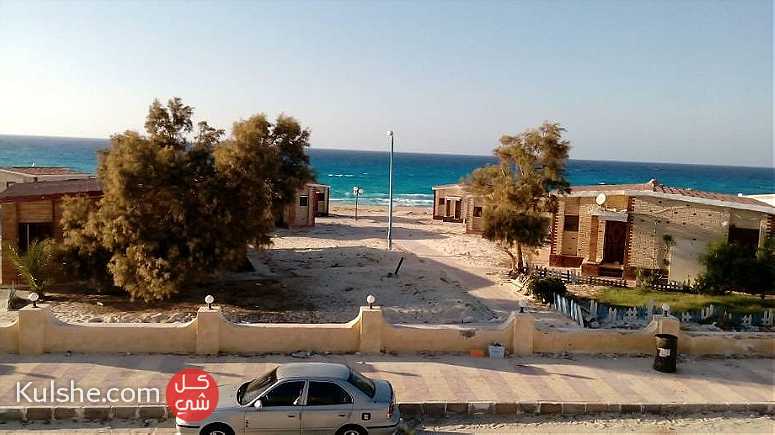 شاليه اول صف للبحر في  شاطئ  عجيبه بمطروح - صورة 1