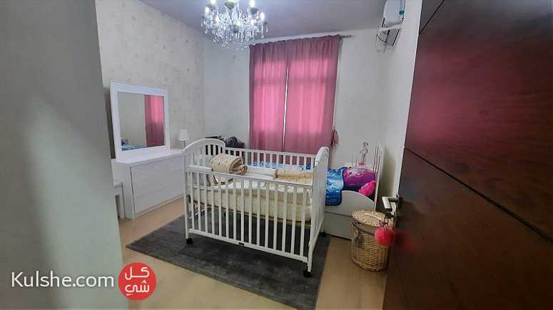 للبيع شقة في دانات السيف مع التكييف المساحة - Image 1