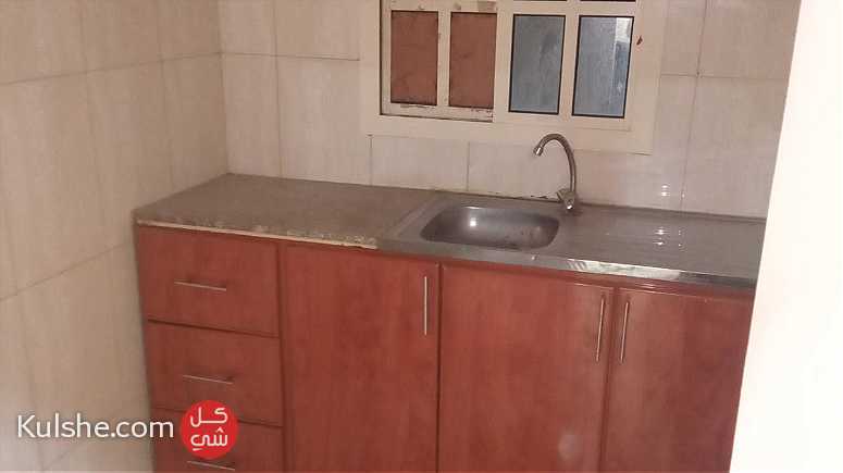 Studio with electricity for rent in Al-Qudaibiya behind Dasman complex - Image 1