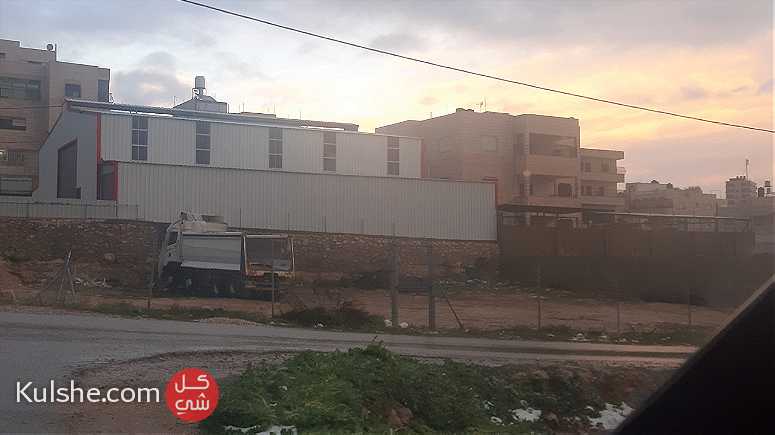 ارض للبيع على شارعين في الخليل وادي الهرية - Image 1