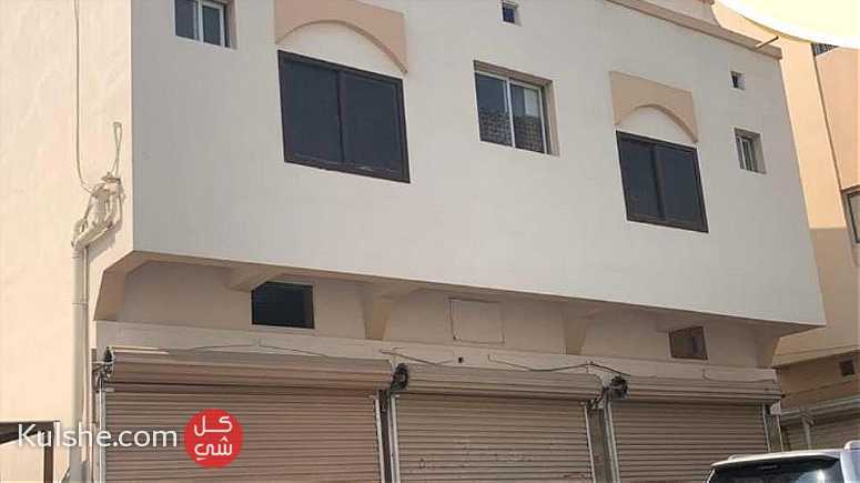للبيع مبني تجاري  يقع على شارع الشيخ عيسى مباشرة - Image 1