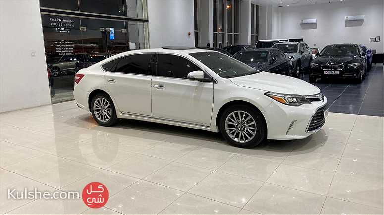 Toyota Avalon Limited 2017 (Pearl) - Image 1