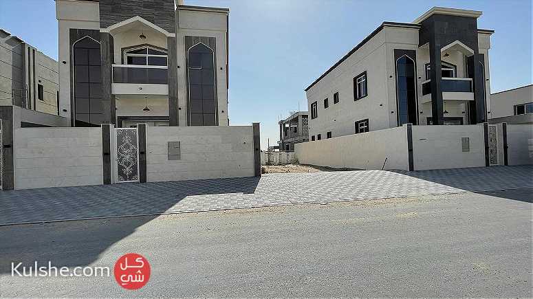 للبيع فيلا سكنية أرضى وأول بمنطقة الياسمين فى إمارة عجمان - صورة 1