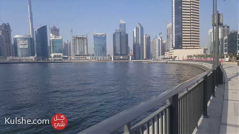 امارة دبي الخليج التجاري - Image 1