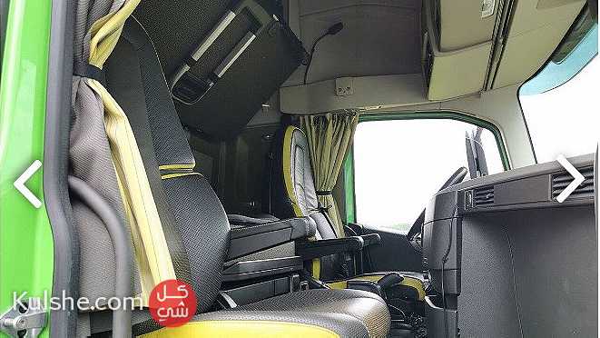 شاحنة فولفو مع الهوك موديل 2019 للبيع - Image 1