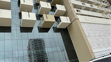 ب 750 ألف درهم تملك واستلم شقة غرفتين وصالة في دبي الفرجان