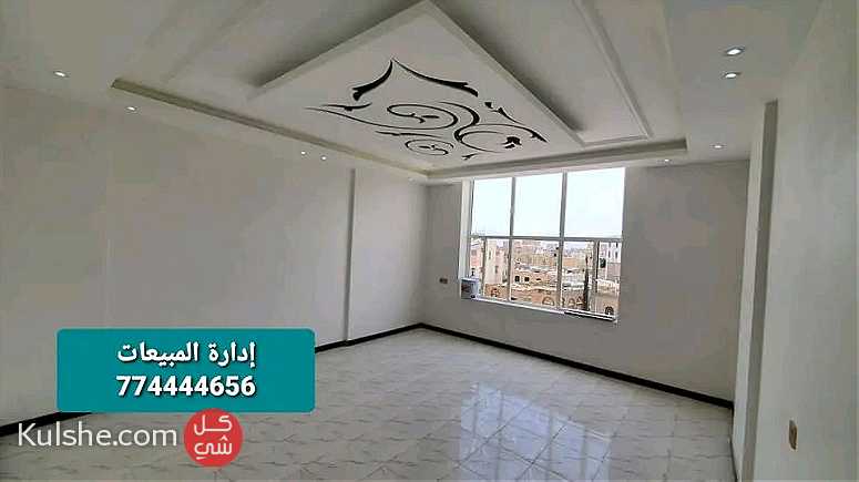 شقق للبيع في صنعاء خلف الجامعة البريطانية مساحة 190 م - صورة 1