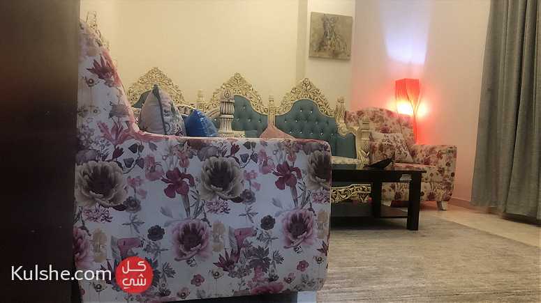 غرفتني وصالة مفروشه الخان نظيفة جدا - Image 1