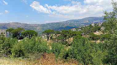 ارض للبيع في قبيع المتن الأعلى جبل لبنان
