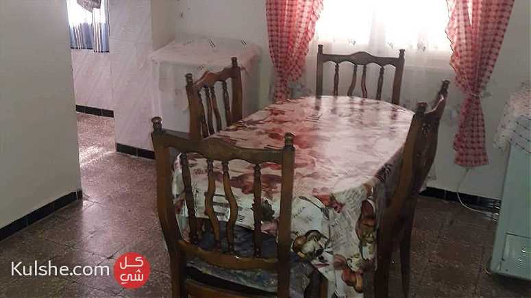 شقة للبيع في حي ١٠٠ موازي البليدة - Image 1