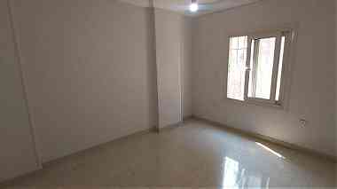 affordable unfurnished Apartment for rent in maadi