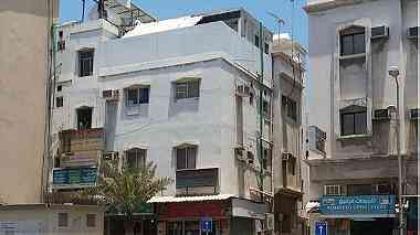 بناية للبيع في المنامة على شارع الامام الحسين
