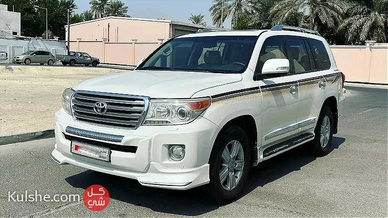 Toyota Land Cruiser GX-R V8 Model 2013 Full option Bahrain agency - صورة 1