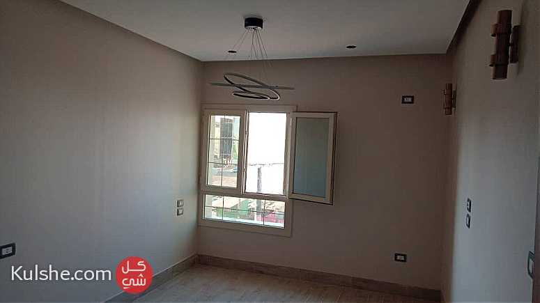 شقة تمليك جاهزة للسكن قرب كبري المنشية - Image 1