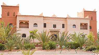 Stunning large Kasbah hotel for sale Morocco. Good bargain