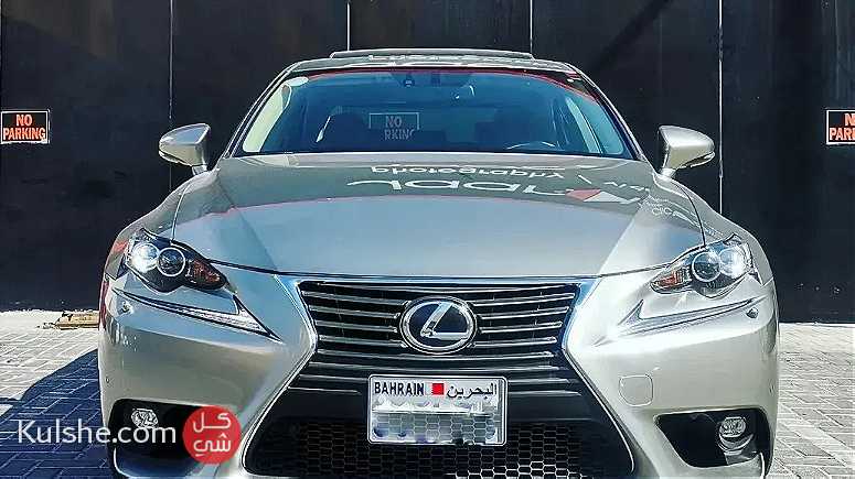 Lexus IS350 Model 2016 Full option Bahrain agency - صورة 1