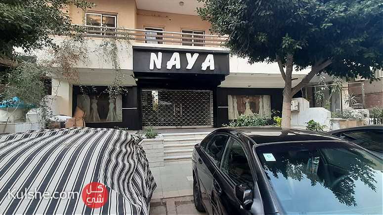 محل للبيع في شارع متفرع من عباس العقاد - صورة 1