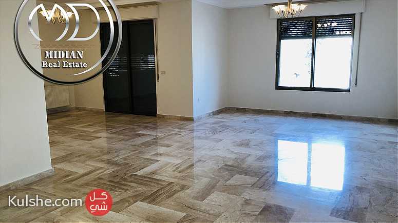 شقة فارغة للايجار السابع بالقرب من مشاوي عمان 250م بسعر مميز . - Image 1