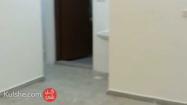 Flat for rent in in hamad town rounabout 9 near to highway - Image 1
